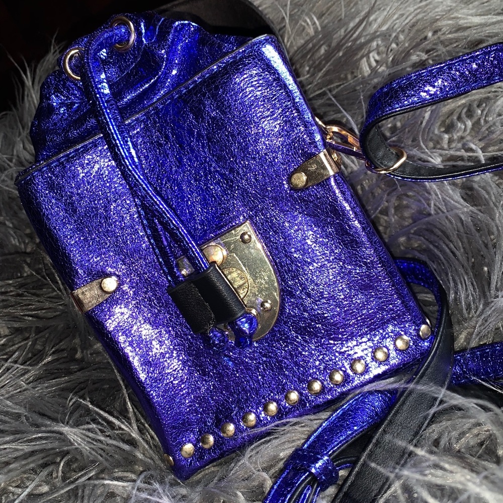 Handbag - Picture 6 of 7